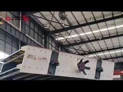 Scena vibrante a singolo albero